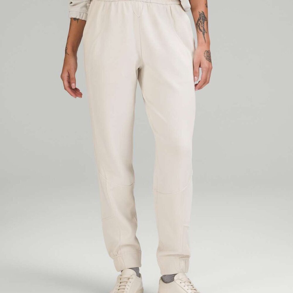 NWT Lululemon Brushed Softstreme Ribbed HR Jogger White Opal Size 14